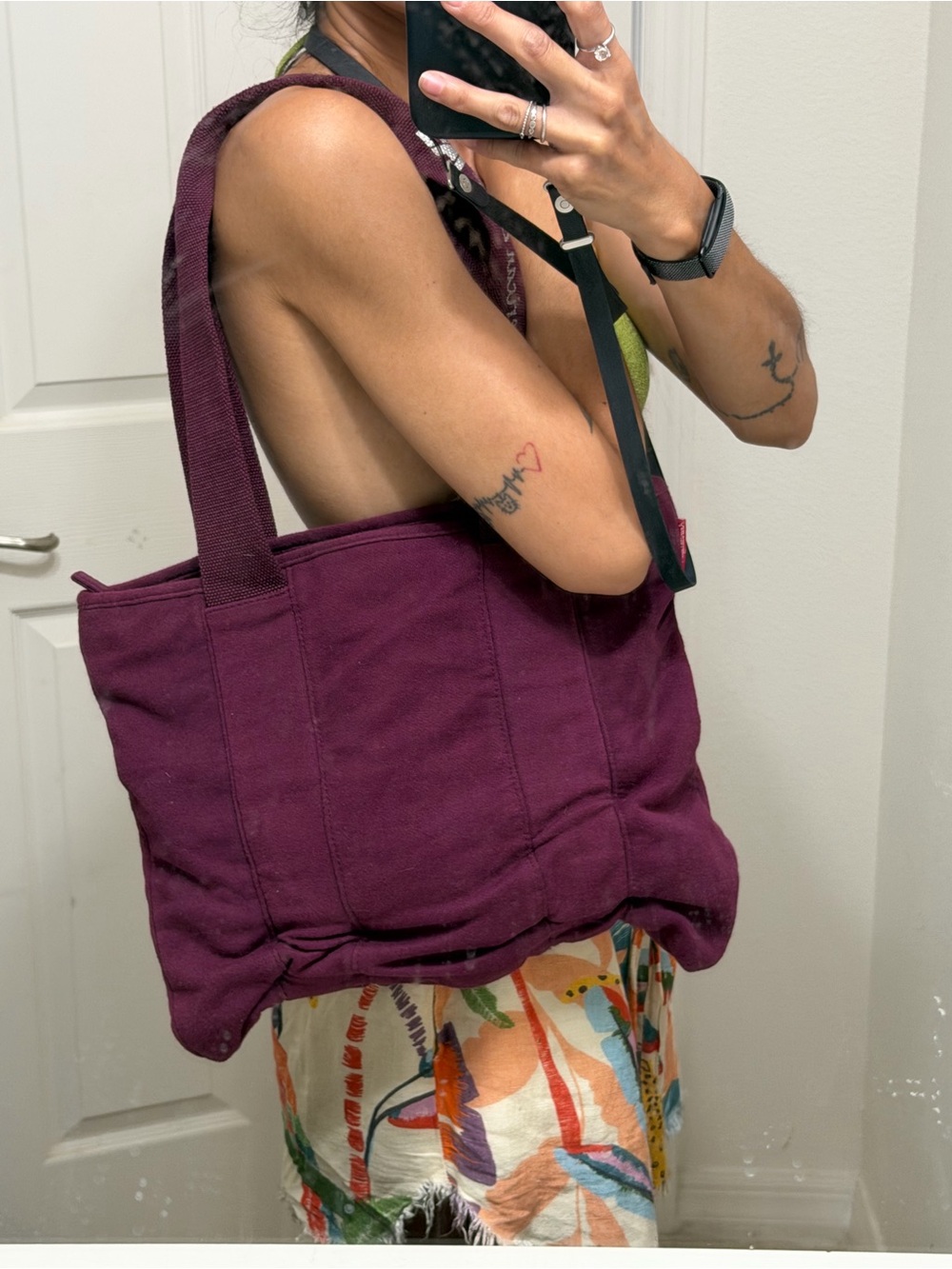 American Eagle tote bag